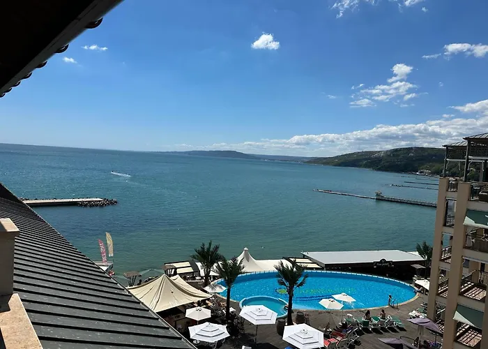 Sweet Black Sea View Apart Otel